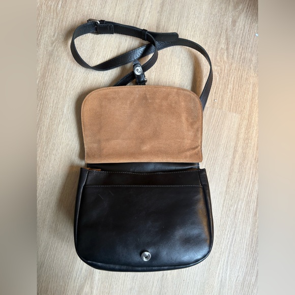 Patricia Nash London Leather Saddle Bag | Heritage Collection | Suede Interior - Picture 8 of 16